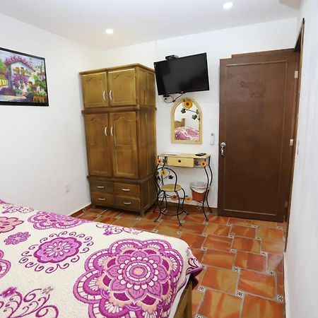Hotel Boutique Casa Elefante กัวดาลาฮารา ภายนอก รูปภาพ
